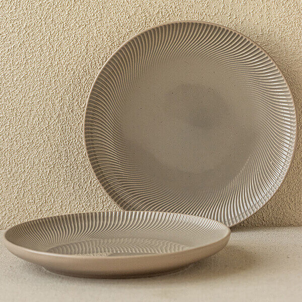 Japanese-Inspired Ceramic Plate - Elegant 8.2-Inch Dining Upgrade