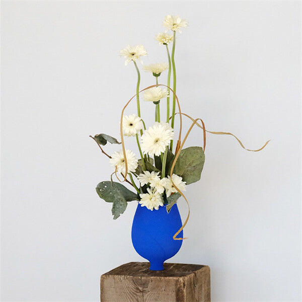 Simple and Impactful Vase